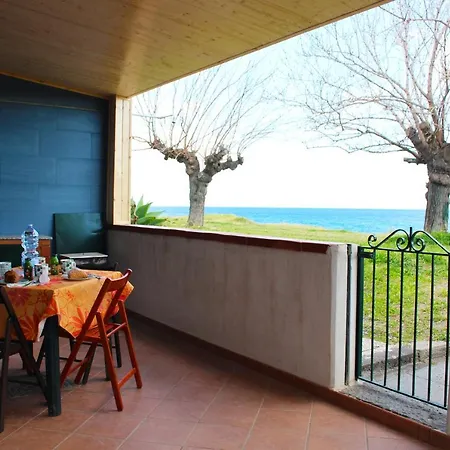 House On The Sea Holiday home